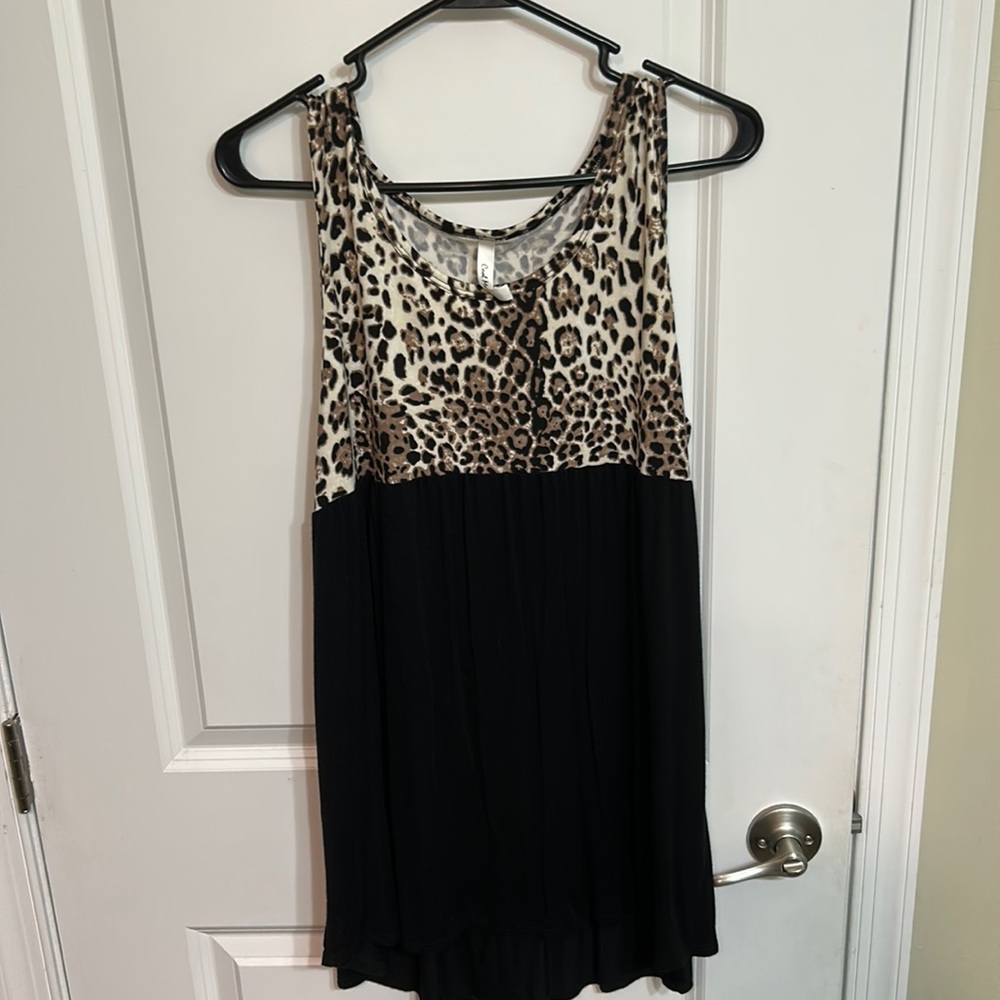 Long Leopard Tank